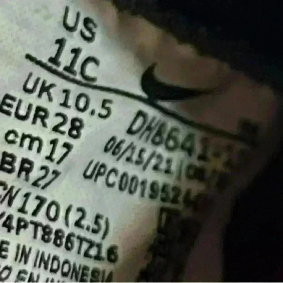 Nike Kids Blazer Mid 77, White And Red , Size 11C - Picture 13 of 13